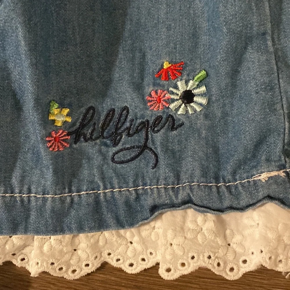 Two piece set - Picture 2 of 4